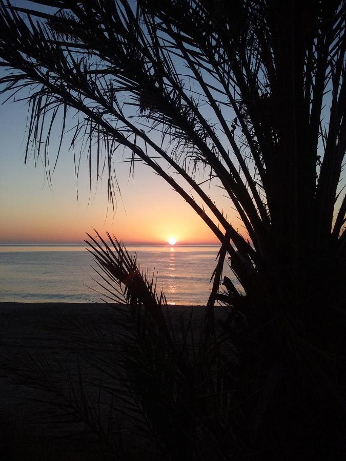 Apartamento Junto Al Mar En La Costa De Almeria El Pozo del Esparto Bagian luar foto